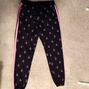 Jeffree Star joggers